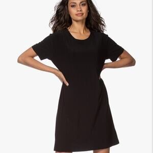 Norma Kamali Short sleeve swing dress